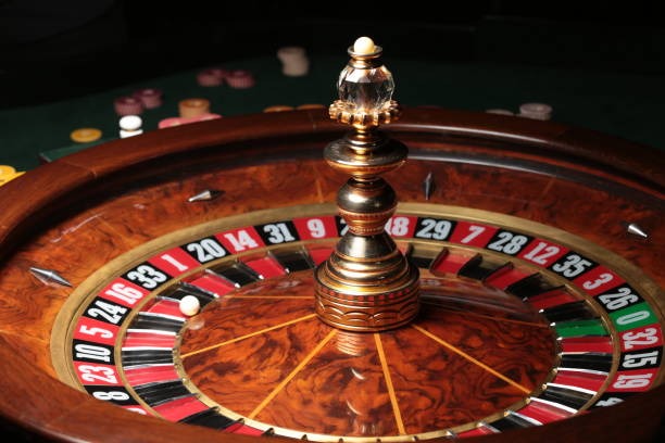 Live dealer table interface in Playtech section on fun lotre